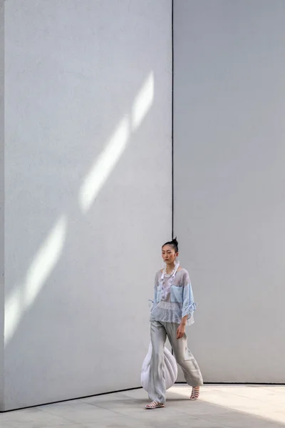 Look 33